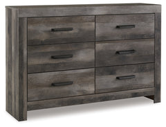 Wynnlow Queen Panel Bed, Dresser and Nightstand